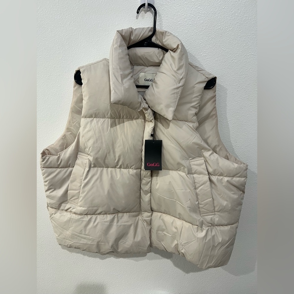Go G.G Cream Puffer Jacket size XXXL